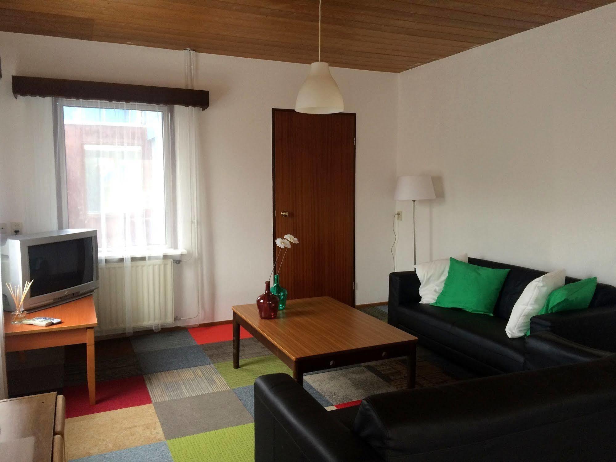The Budget Hotel Hazerswoude-Rijndijk Экстерьер фото