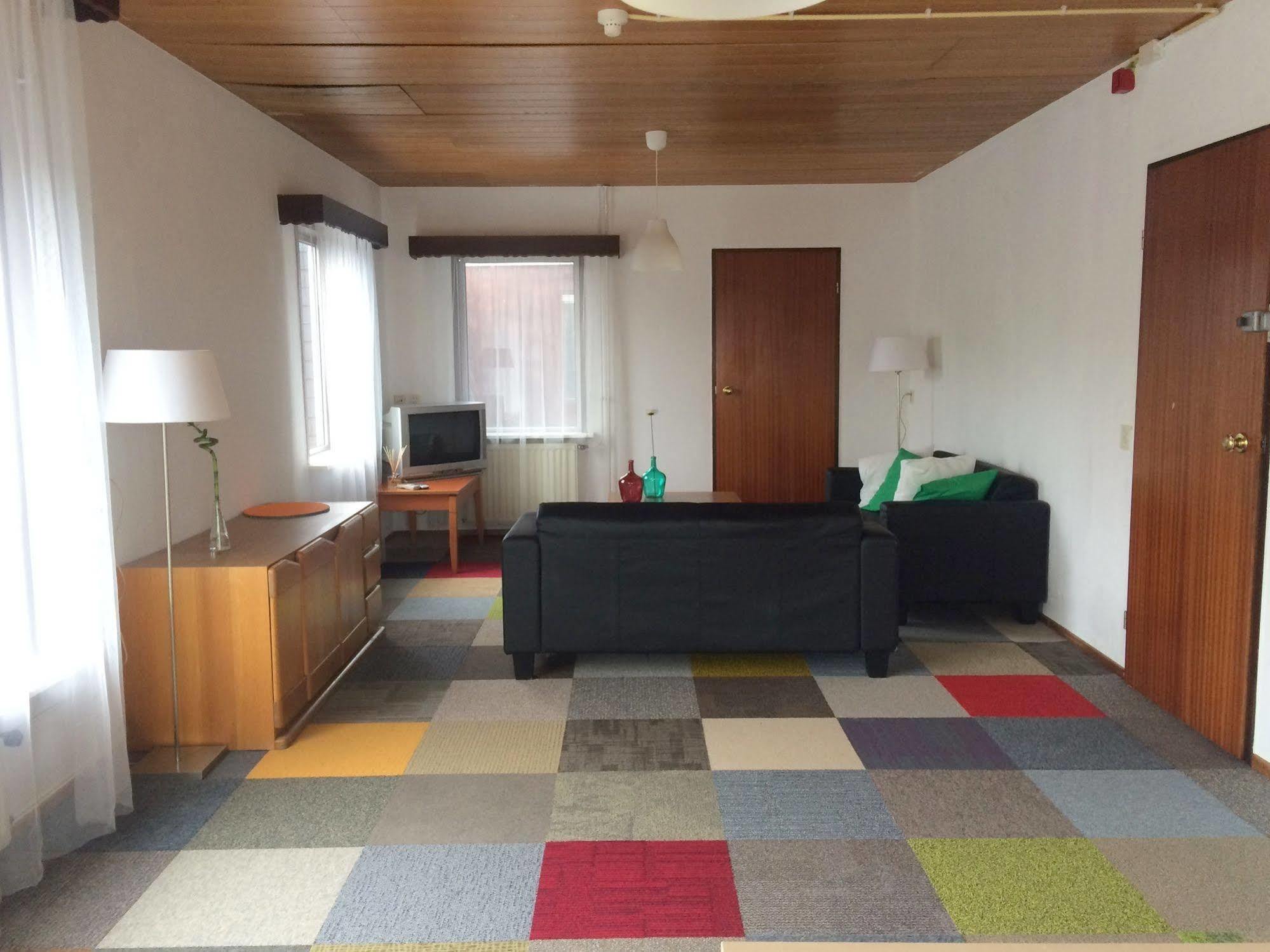 The Budget Hotel Hazerswoude-Rijndijk Экстерьер фото