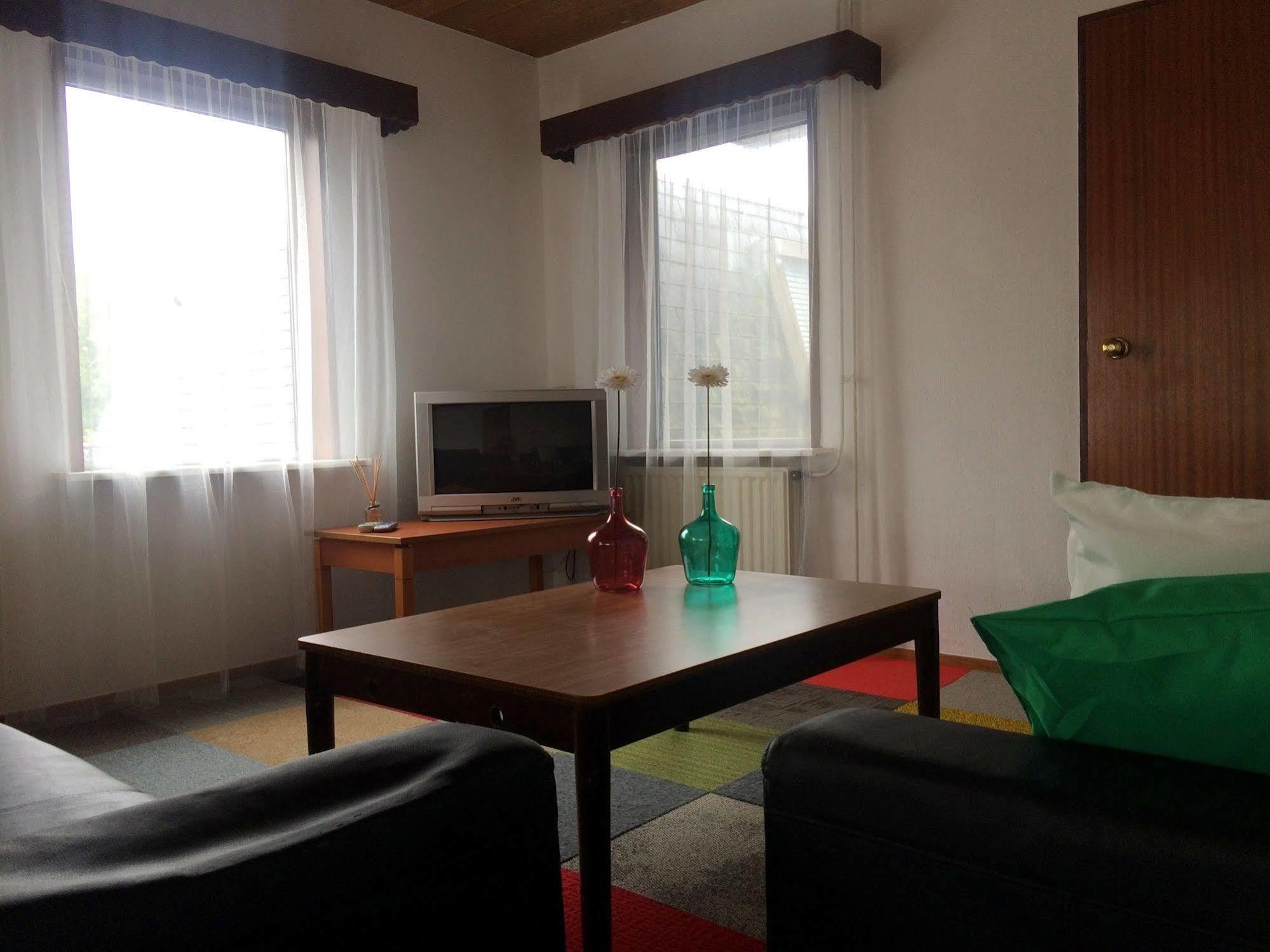 The Budget Hotel Hazerswoude-Rijndijk Экстерьер фото